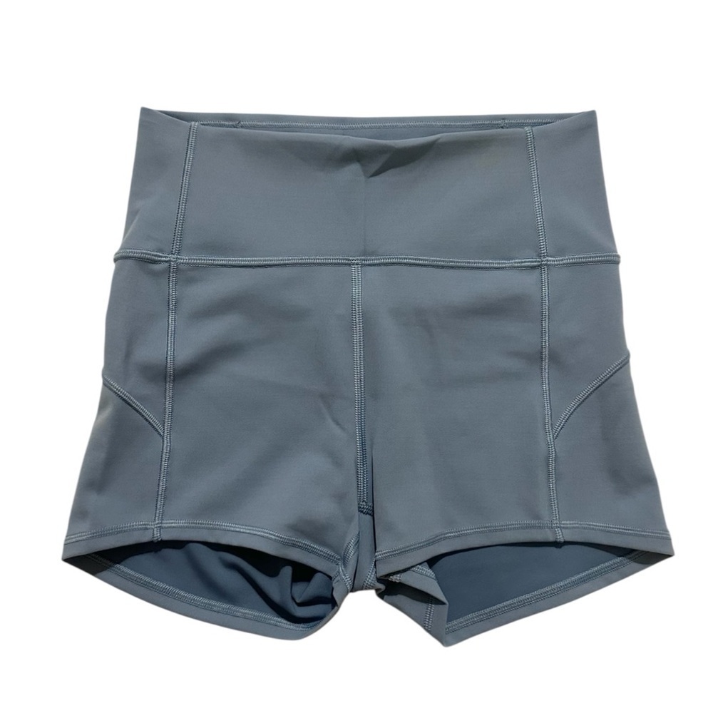 Lululemon In Movement Short *Everlux 2.5" - Cascade Blue SZ 4